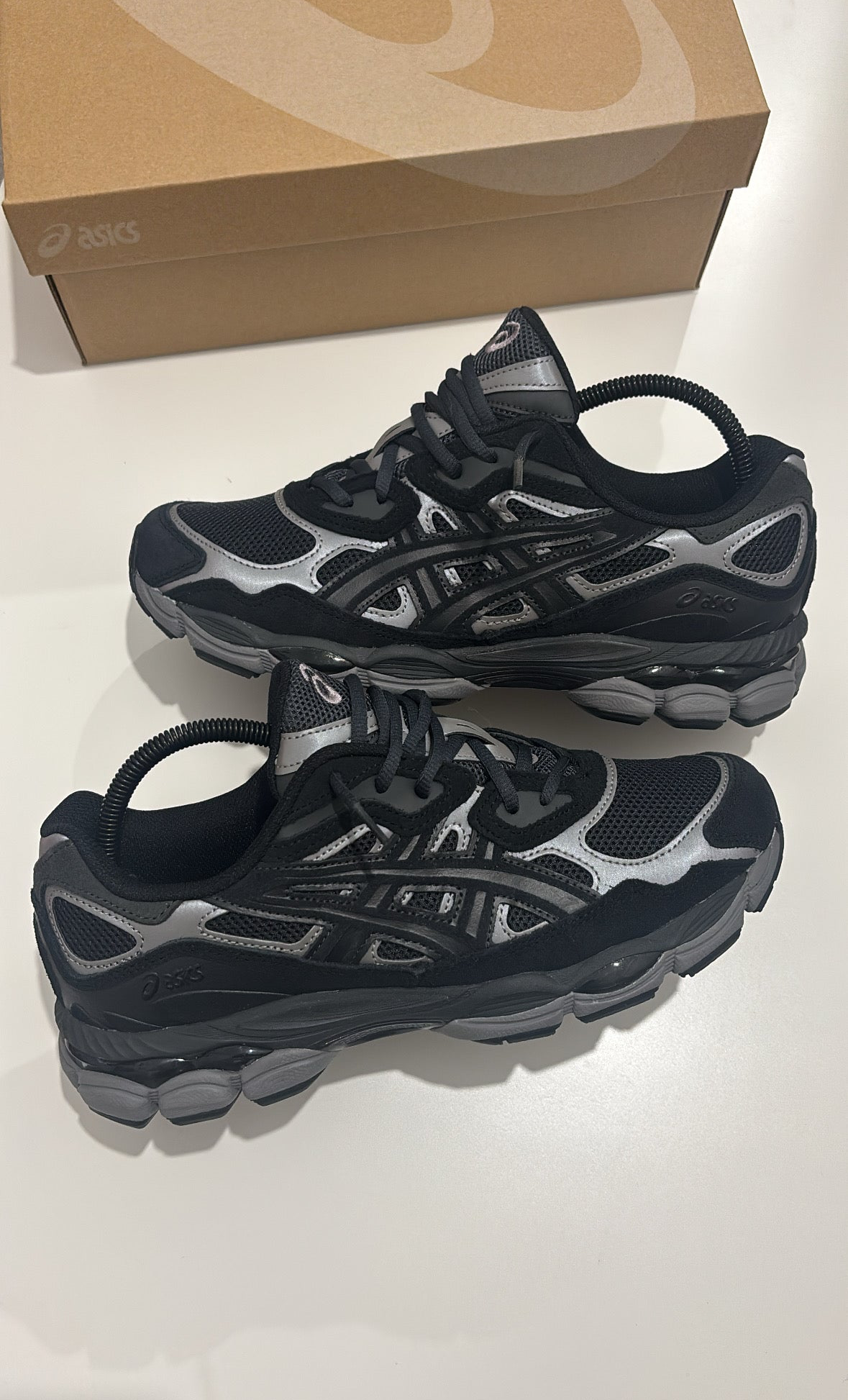ASICS GEL-NYC "GRAPHITE GREY"
